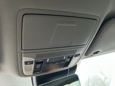 Used 2019 Acura TLX V6 image 31