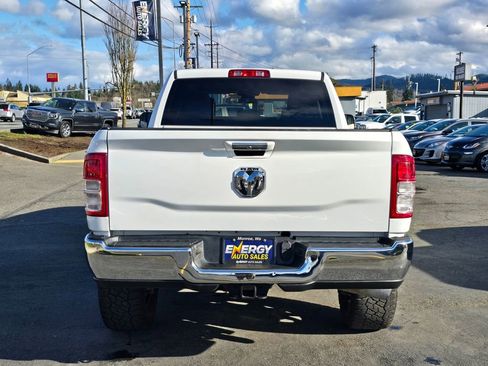 Used 2019 RAM 2500 Big Horn AWD/4WD image 6