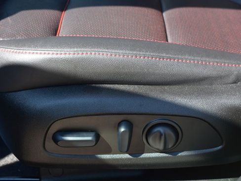 Used 2024 Chevrolet Blazer RS w/ Enhanced Convenience Package FWD image 14