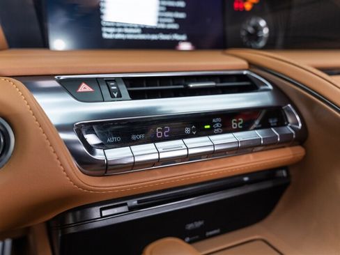 Used 2022 Lexus LC 500 Convertible w/ Touring Package RWD image 70