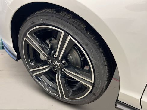New 2026 Honda Accord SE image 10