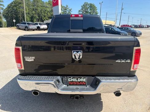 Used 2016 RAM 1500 Laramie w/ Convenience Group AWD/4WD image 6