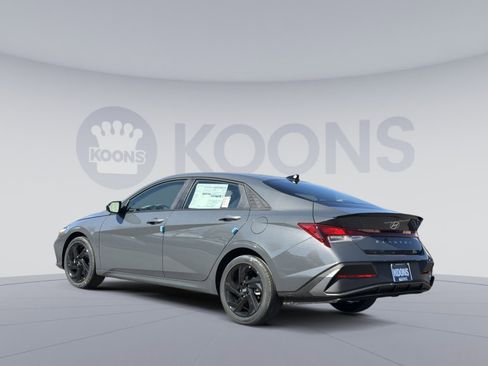 New 2026 Hyundai Elantra Sport image 4