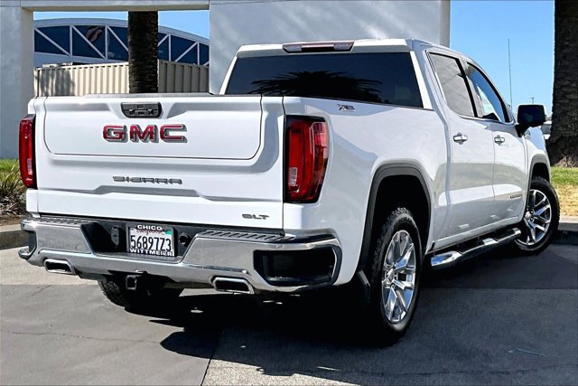 Used 2019 GMC Sierra 1500 SLT w/ X31 Off-Road Package AWD/4WD image 13