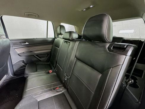 Used 2022 Volkswagen Atlas SE image 23