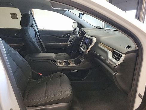 Used 2023 GMC Acadia SLE w/ Driver Convenience Package image 11