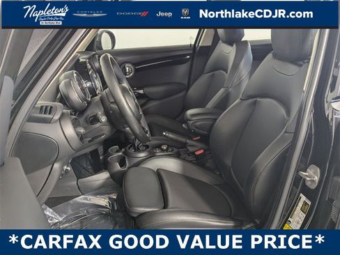 Used 2019 MINI Cooper S w/ Signature Upholstery Package image 12