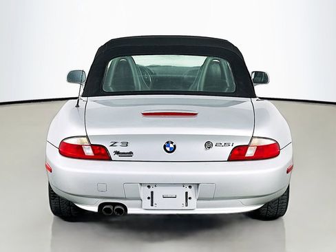 Used 2001 BMW Z3 2.5i RWD image 6