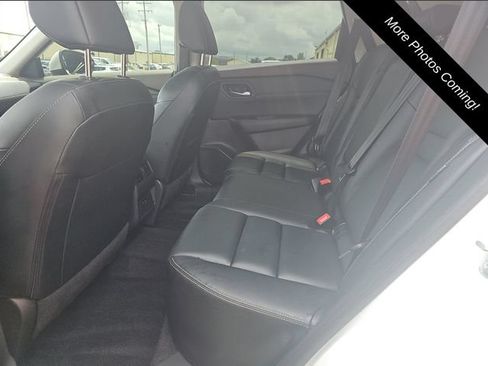 Used 2023 Nissan Rogue SL AWD/4WD image 7