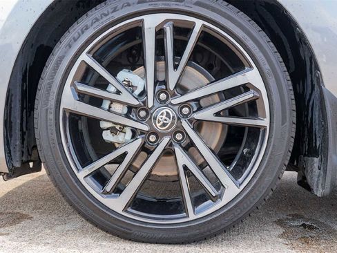 Used 2025 Toyota Camry XSE image 8