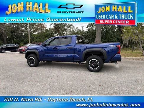 Used 2025 Toyota Tacoma TRD Off-Road image 7