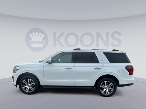 Used 2024 Ford Expedition Limited AWD/4WD image 13