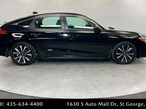 Used 2024 Honda Civic EX-L image 6