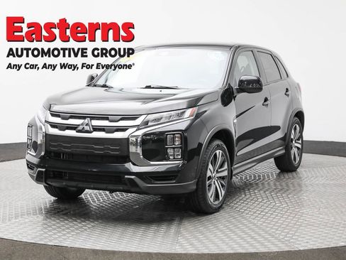 Used 2022 Mitsubishi Outlander Sport ES image 1