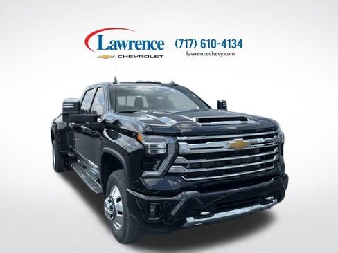 Used 2024 Chevrolet Silverado 3500 High Country AWD/4WD image 1