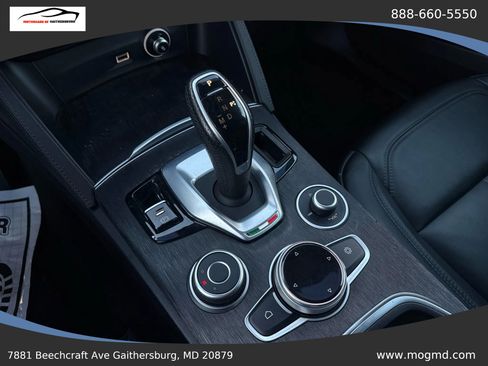 Used 2022 Alfa Romeo Stelvio Sprint AWD/4WD image 30