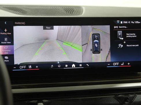 Used 2026 BMW X7 xDrive40i AWD/4WD image 13