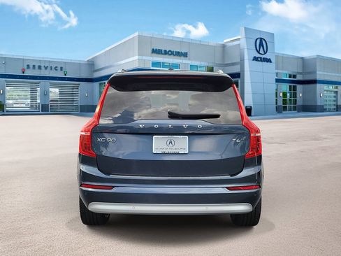 Used 2022 Volvo XC90 T6 Momentum w/ Advanced Package AWD/4WD image 5