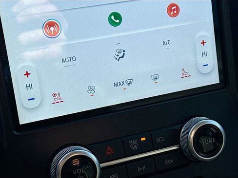 Used 2022 Ford Edge SEL w/ Convenience Package image 21