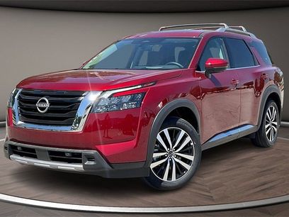New 2025 Nissan Pathfinder Platinum