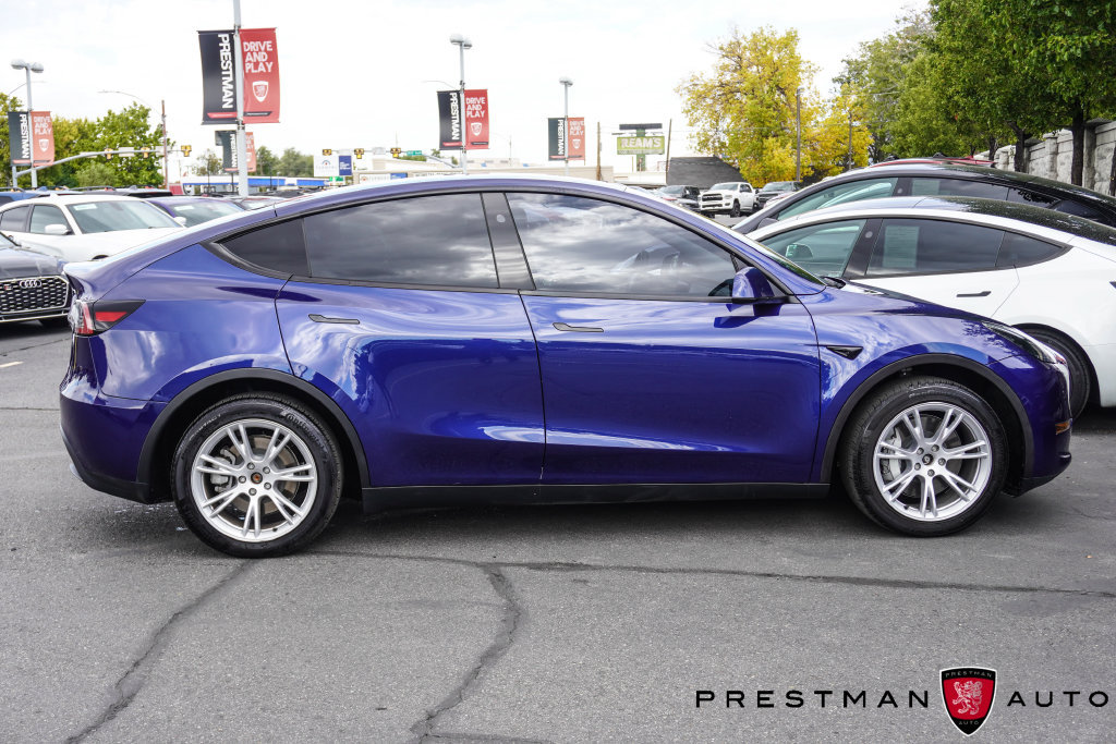 Used 2023 Tesla Model Y Long Range AWD/4WD image 17