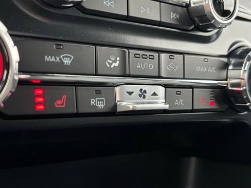 New 2025 Ford F150 XLT w/ Equipment Group 302A MID image 37