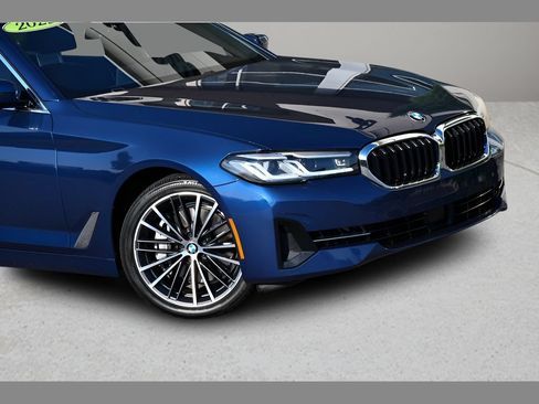 Used 2022 BMW 540i xDrive w/ Executive Package AWD/4WD image 10