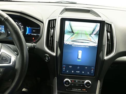 Certified 2024 Ford Edge SEL AWD/4WD image 21