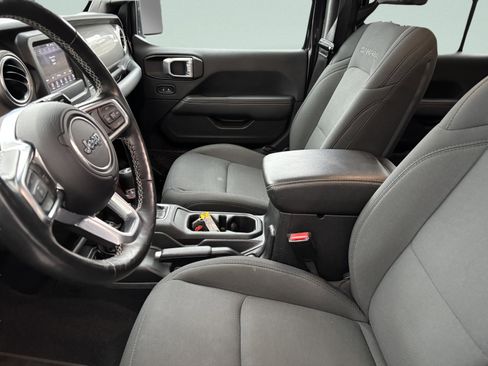 Used 2021 Jeep Wrangler Unlimited Sahara w/ Cold Weather Group image 13