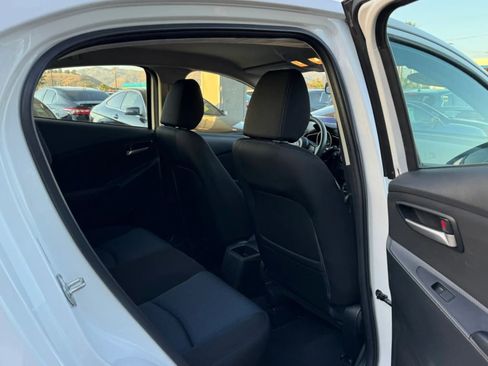 Used 2019 Toyota Yaris LE FWD image 20