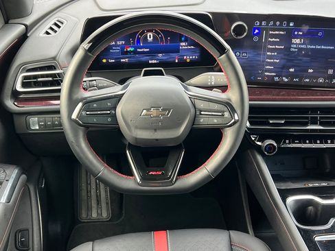 Certified 2024 Chevrolet Traverse RS w/ LPO, Floor Liner Package image 15