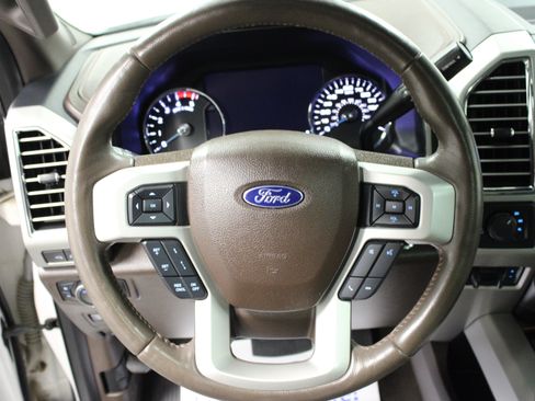 Used 2017 Ford F250 King Ranch w/ King Ranch Ultimate Package AWD/4WD image 17