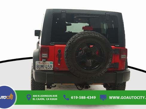 Used 2018 Jeep Wrangler Unlimited Sport S AWD/4WD image 15