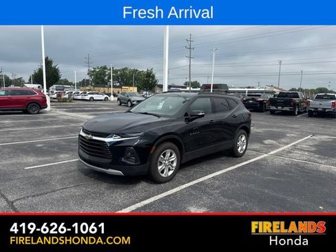 Used 2020 Chevrolet Blazer LT FWD image 1