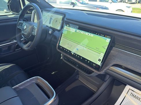 Used 2023 Rivian R1S Adventure image 25