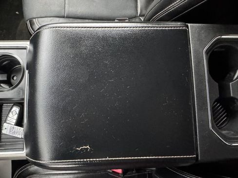 Used 2017 Ford F350 Lariat w/ Lariat Ultimate Package image 37