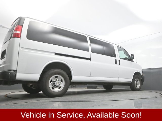 Used 2024 Chevrolet Express 3500 LS RWD image 36