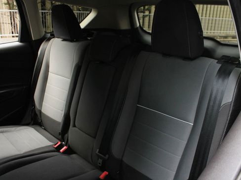 Used 2015 Ford Escape SE AWD/4WD image 19