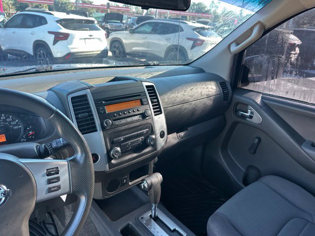 Used 2014 Nissan Frontier S RWD image 11