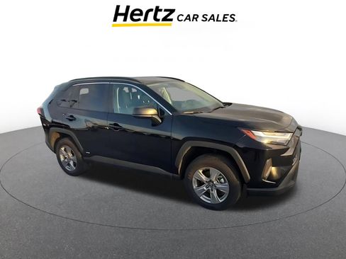 Used 2025 Toyota RAV4 LE image 1