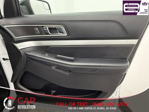 Used 2016 Ford Explorer XLT w/ Equipment Group 202A image 60