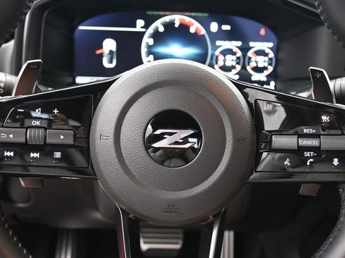 Used 2024 Nissan Z Performance w/ Heritage Edition RWD image 35