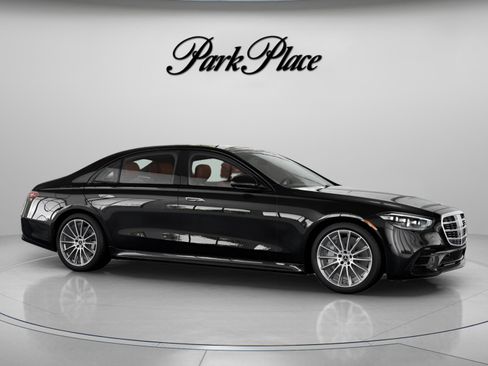 New 2026 Mercedes-Benz S 580 4MATIC Sedan image 30