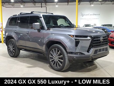 Used 2024 Lexus GX 550 w/ Accessory Package (Z1) AWD/4WD image 3