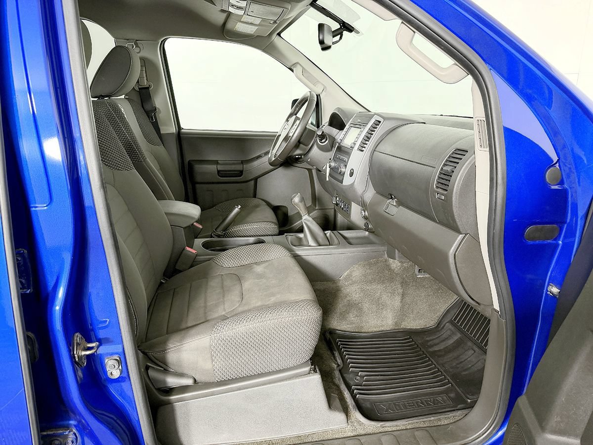 Used 2015 Nissan Xterra PRO-4X AWD/4WD image 47