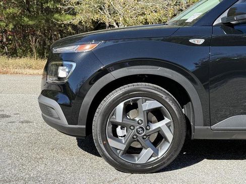 New 2026 Hyundai Venue SEL image 11