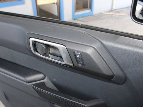 Used 2025 Ford Bronco Big Bend image 21