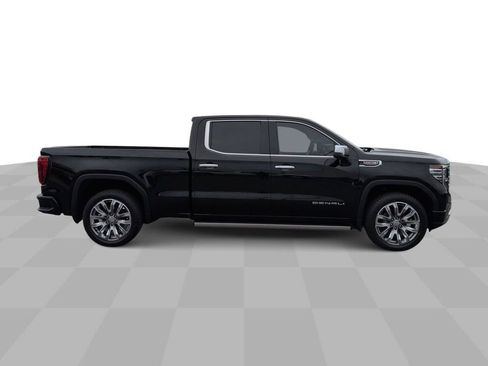 Certified 2022 GMC Sierra 1500 Denali w/ Denali Reserve Package AWD/4WD image 8