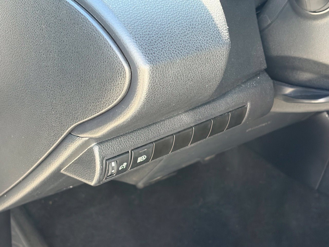 Used 2024 Toyota Corolla XSE FWD image 7
