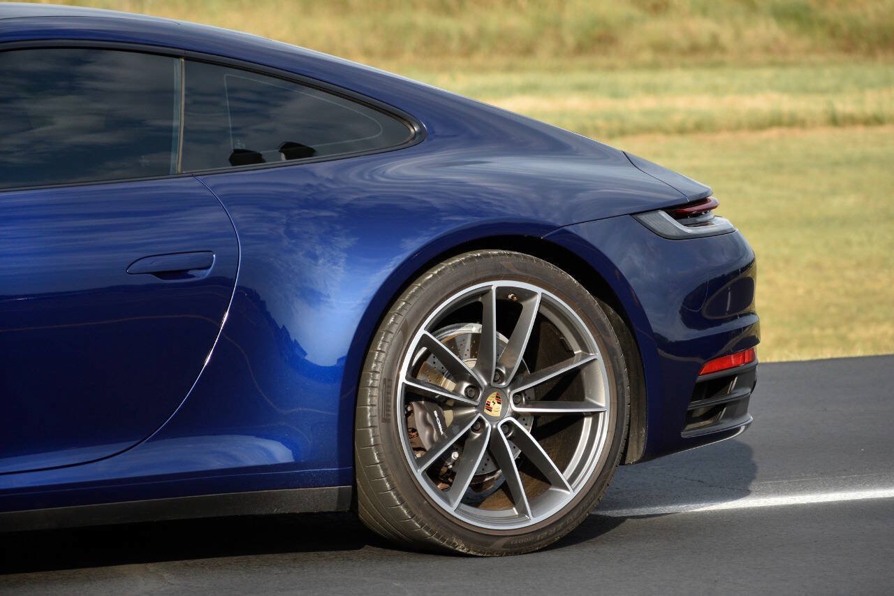 Used 2020 Porsche 911 Carrera image 34